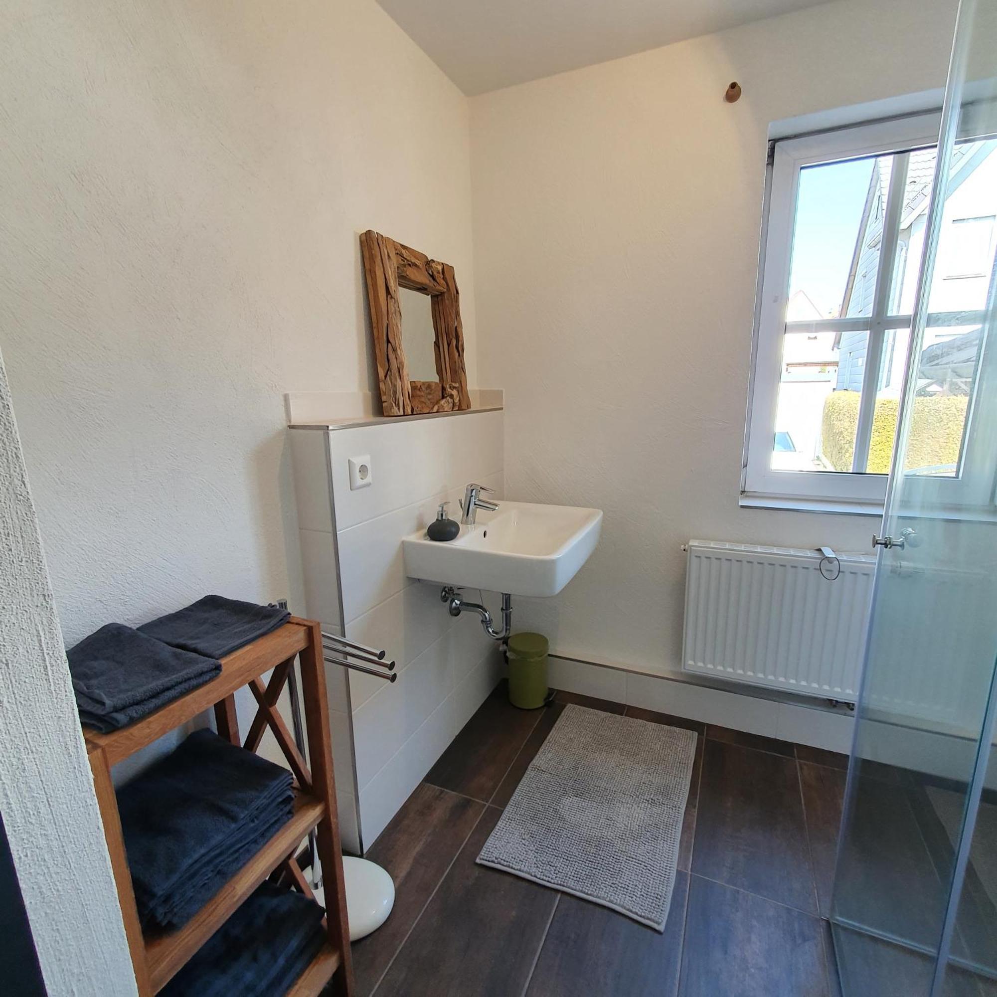 Alte Backstube - Ferienwohnung Huettenstube Und Ferienzimmer Auszeit Erkenbrechtsweiler ภายนอก รูปภาพ