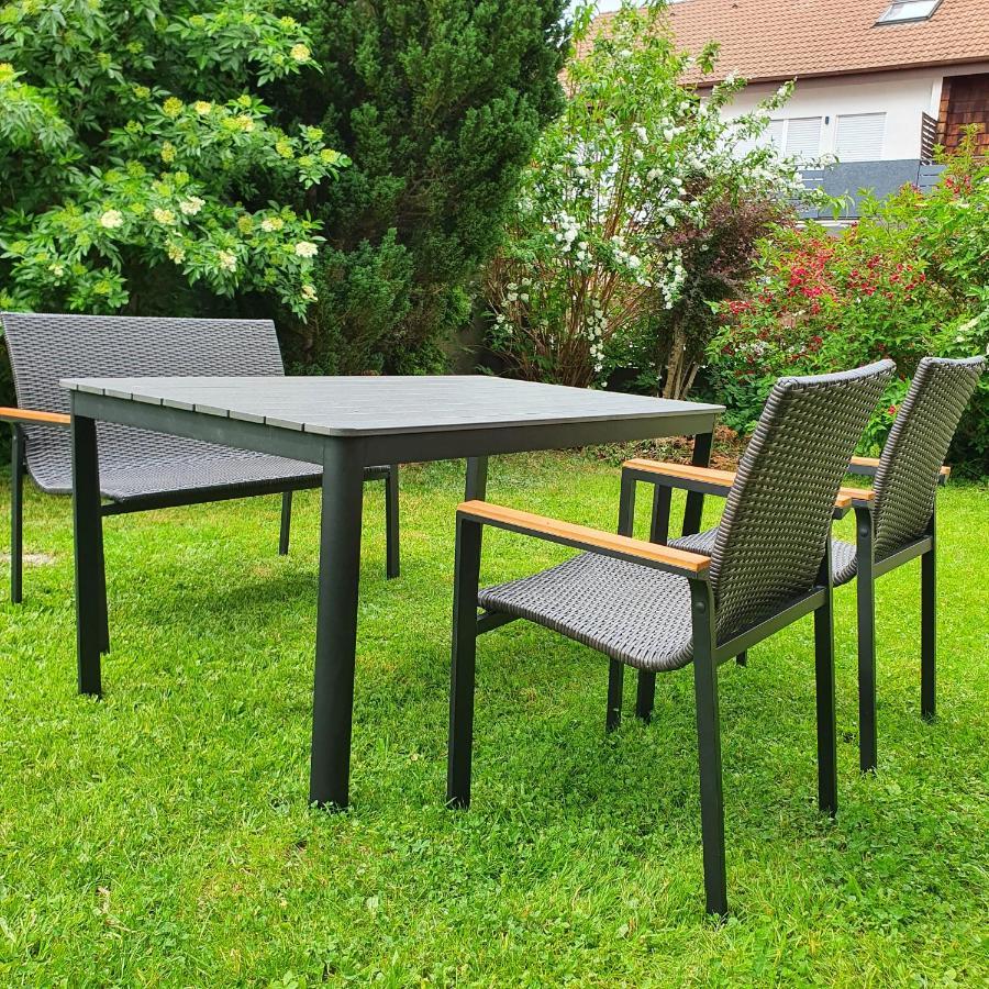 Alte Backstube - Ferienwohnung Huettenstube Und Ferienzimmer Auszeit Erkenbrechtsweiler ภายนอก รูปภาพ
